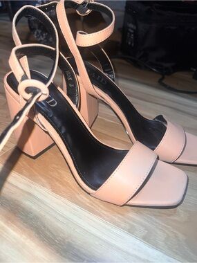 RAID Block Heel Ankle-Strap Sandals